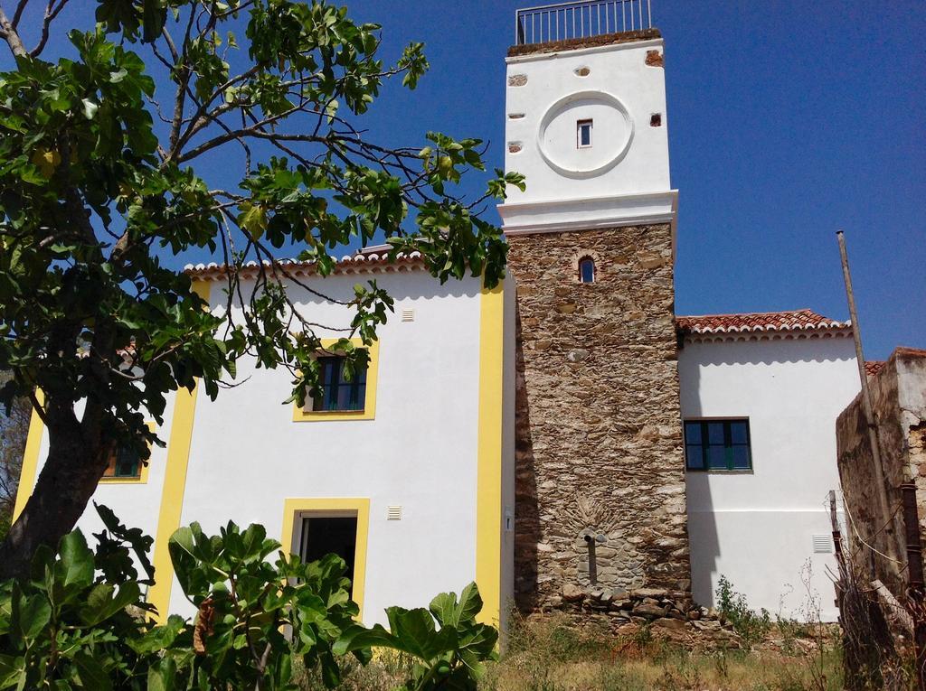 Penzion Casa Da Torre Minas de São Domingos Exteriér fotografie